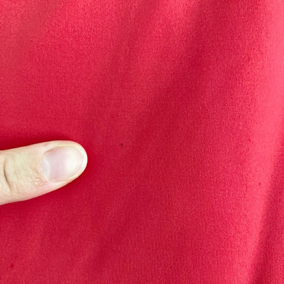 Girl’s size 7-8 Lands’ End short sleeved red swim top/rash guard - Picture 8 of 10